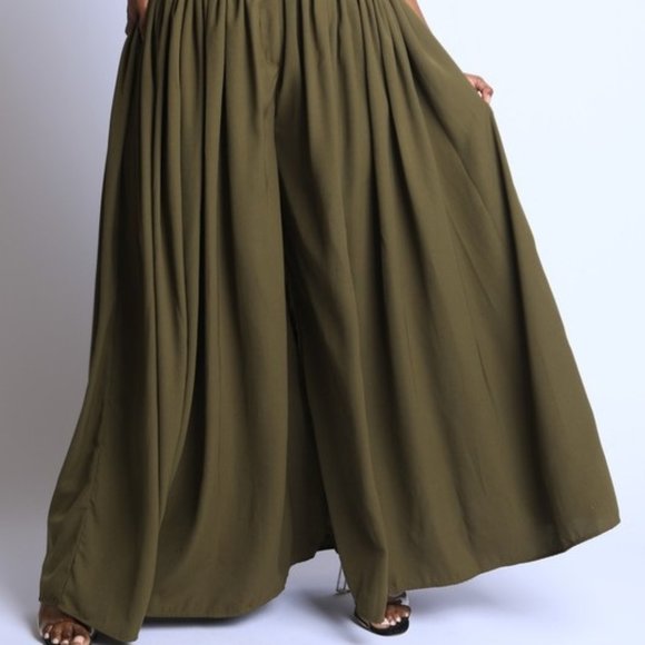 Palazzo Pant In Olive - Picture 5 of 5